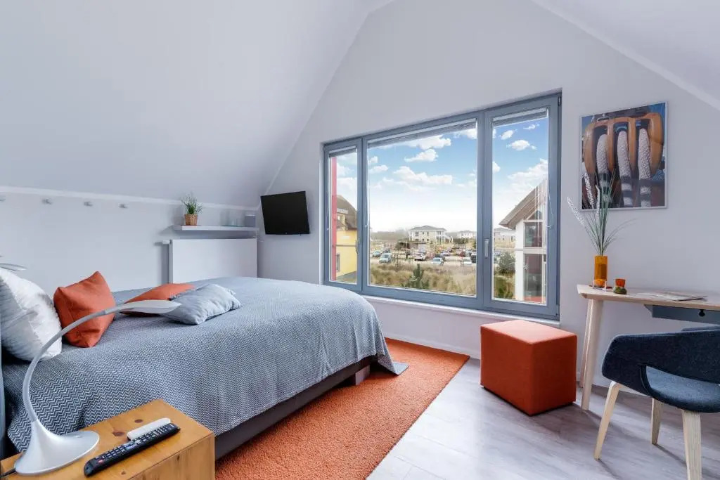Ostsee Reetdachhaus Nr 14 DasRoteHaus im Strand Resort