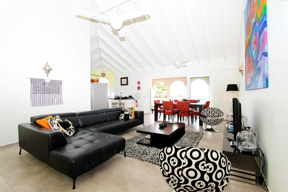 Ocean Apartments