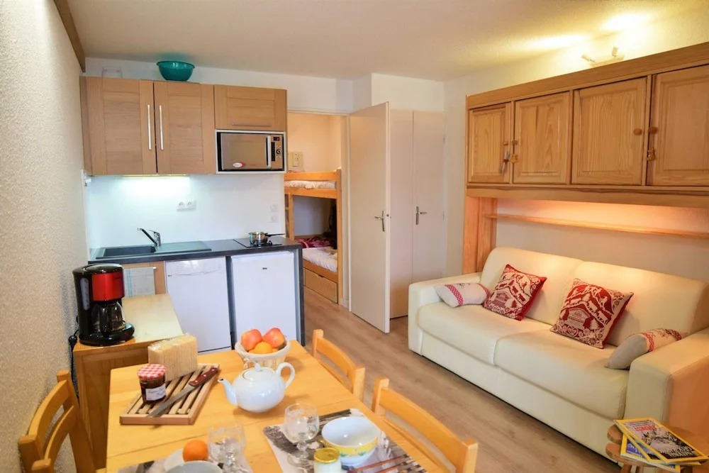 Bright Escape Near Ski Resort