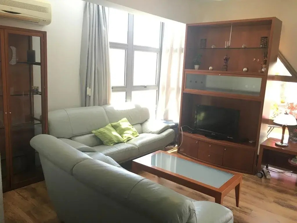 Alex Residence 103