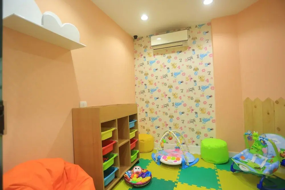 Quiet night Hostel