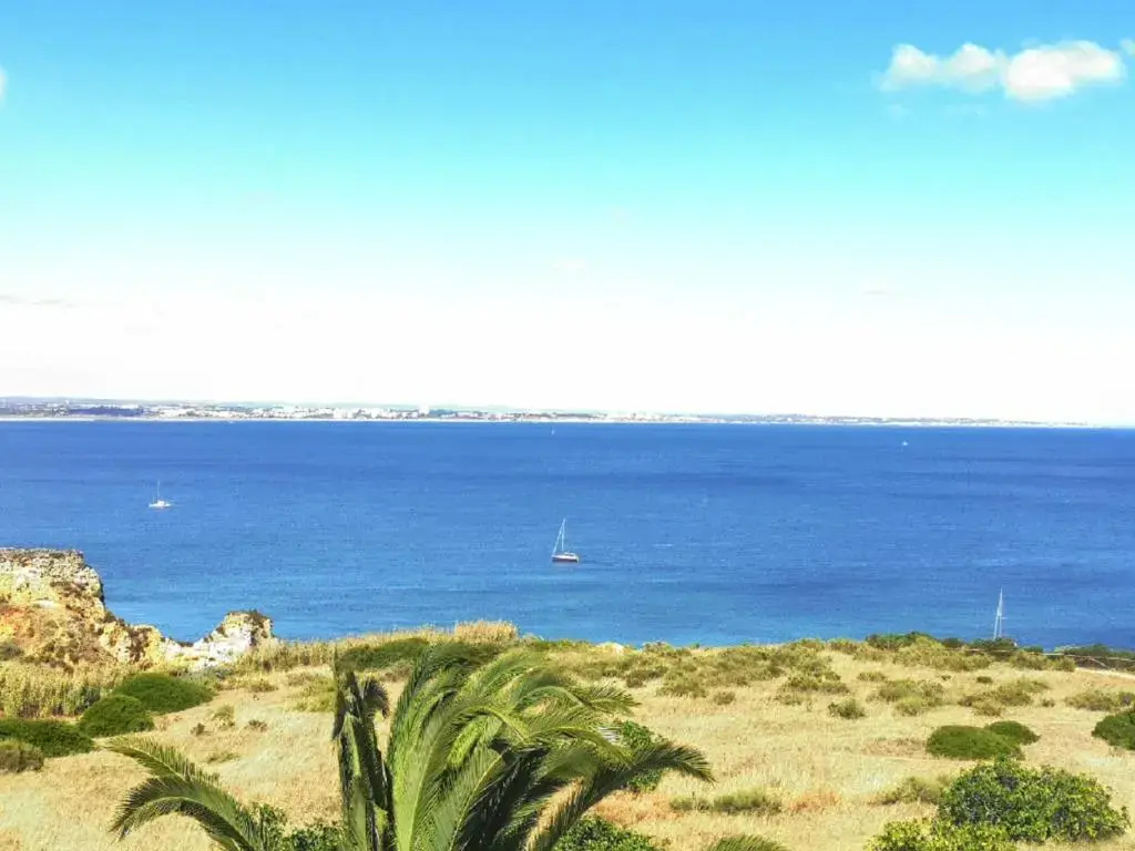 WOW OCEAN VIEW, 150mts to Beach & 10 min to Centre