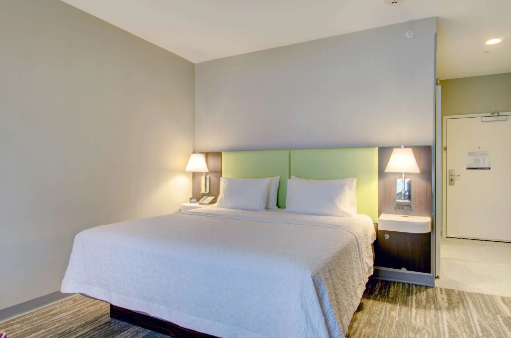 Hampton Inn & Suites Boston/Stoughton, Ma