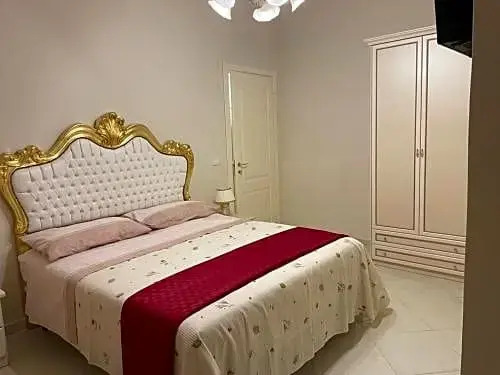 Nicole House