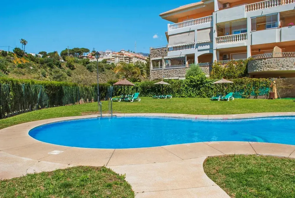Apartment - 2 Bedrooms with Pool and WiFi - 107295