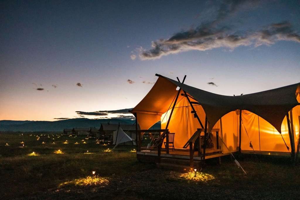 Under Canvas North Yellowstone - Paradise Valley