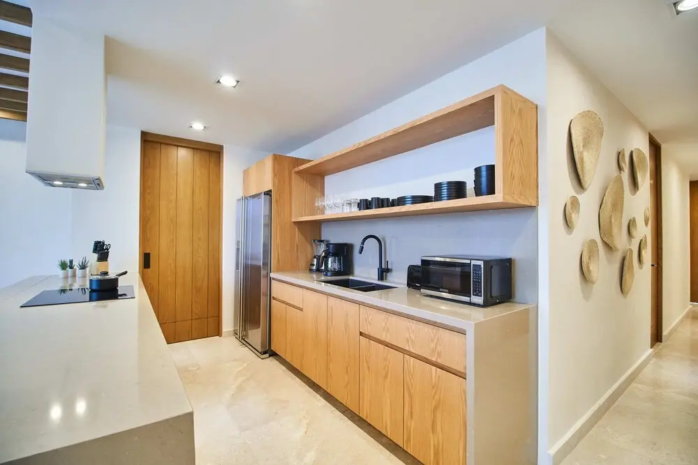 Pure Condos 302 By Lockey