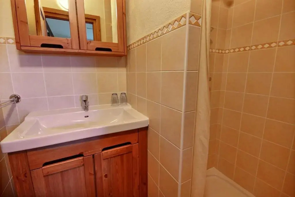 CHALET - WIFI - SAINT JEAN D'AULPS - 10 Personnes - TAPTOP