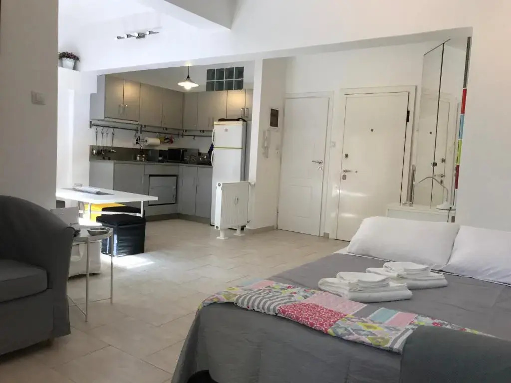 Aris sweet home