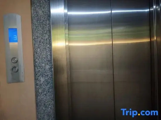 Taiyuan Hanxiu Hotel (Traditional Chinese Medicine University Affiliated Hospital)