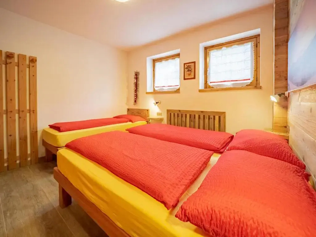 Leveron Apartments