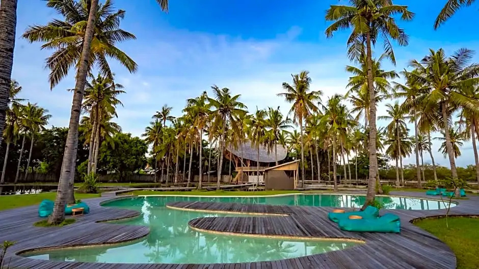 Pravasa Gili Resort by KajaNe