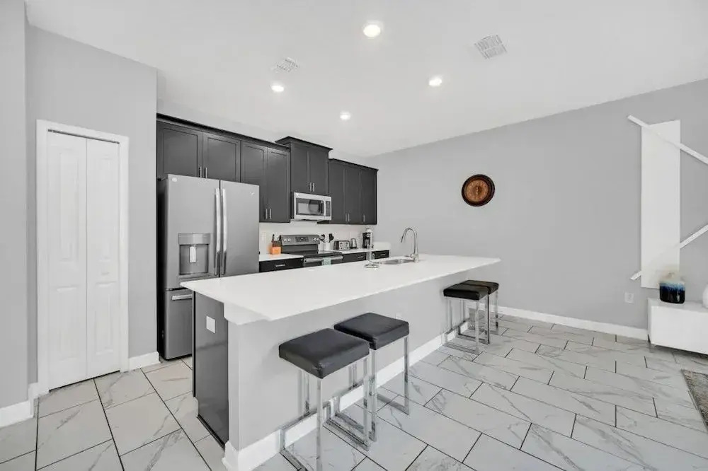 1569plunker 4 Bedroom Townhouse