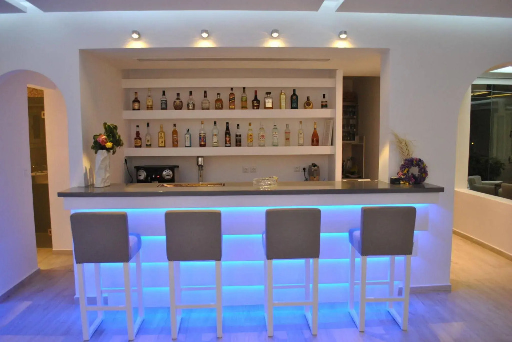 Petinaros Hotel