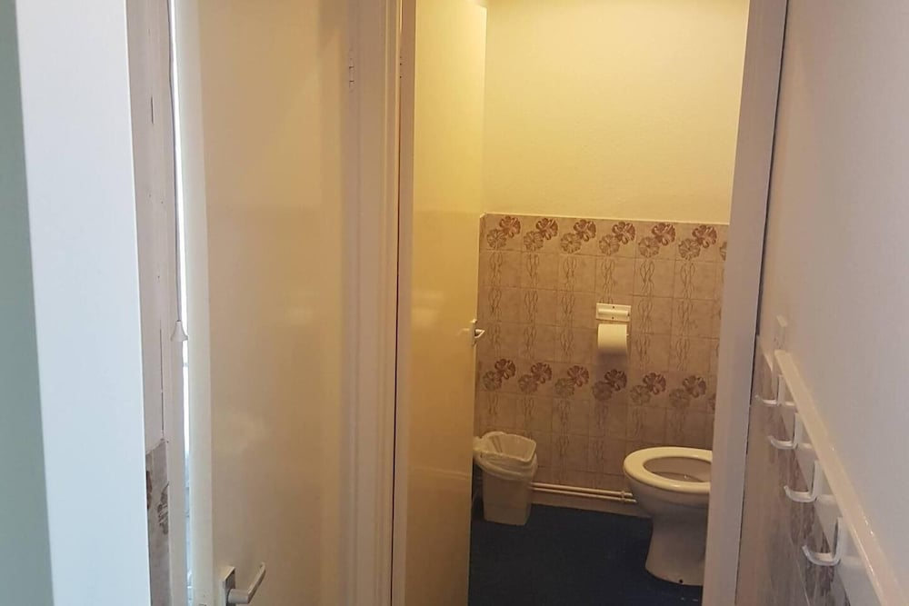 Glen Villa 3 Sleeps 4 with Balcony