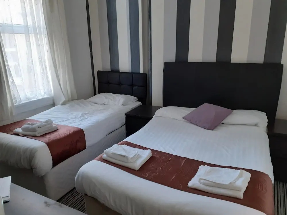 Coastal Bay Hotel