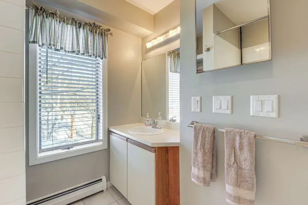 Hike, Bike & Swim: Mt Snow Condo w/ Resort Perks