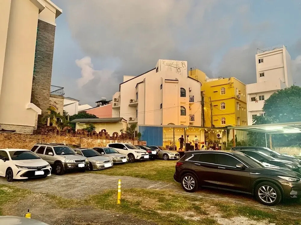 Kenting Jinjin Music Inn