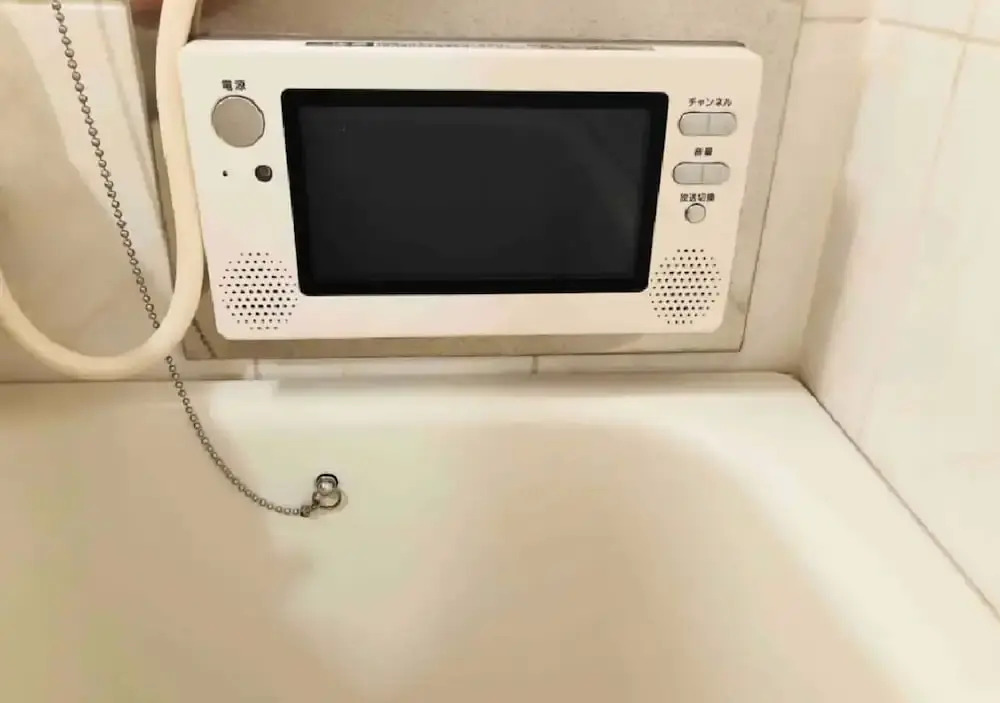 Riverside high-rise apartment BIOSU