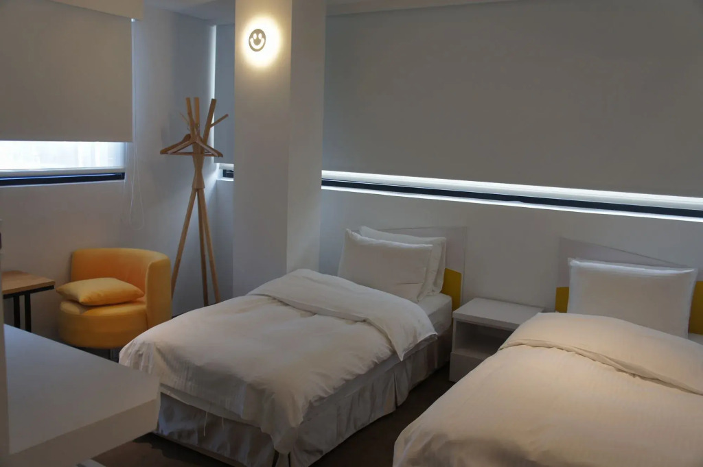Time Flyer Hotel