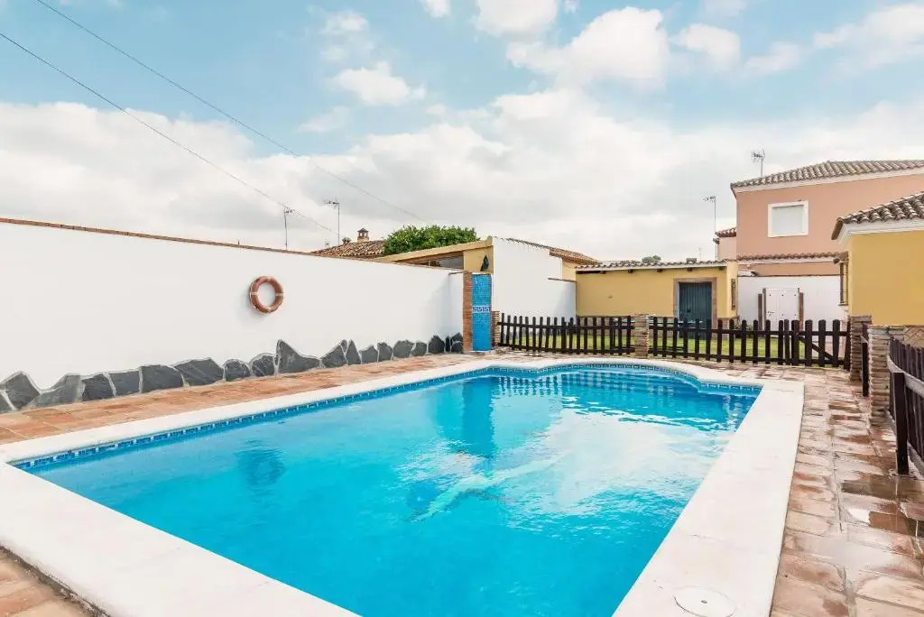 Casa Familiar La Lobita 1