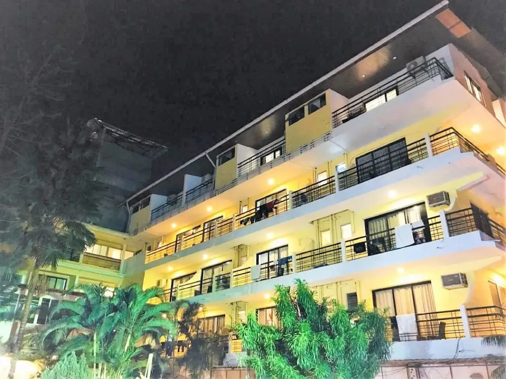 Peninsula Beach Resort