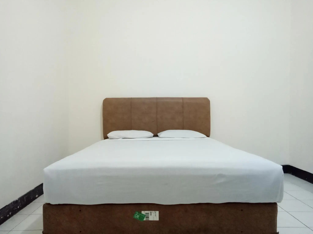 Hotel Transit 1 Makassar RedPartner