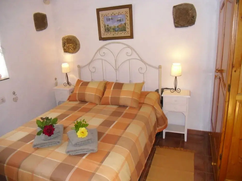 Finca El Picacho Apartments in the countryside 2 Km from the beach