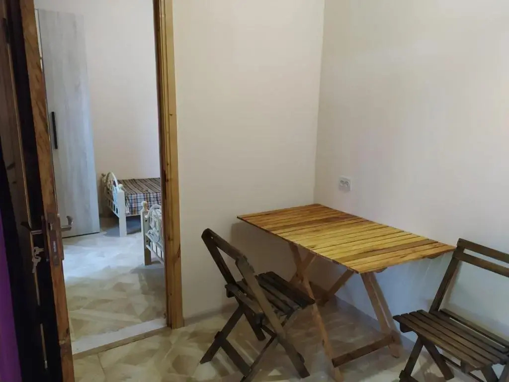 Inzhir Guest house