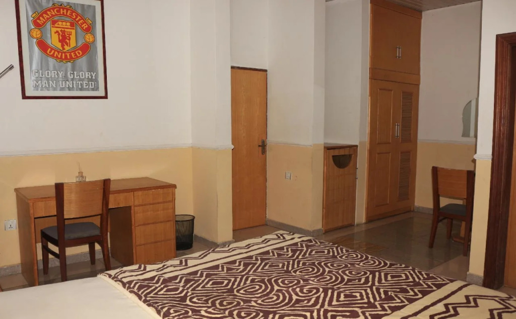 Jacaranda Suites