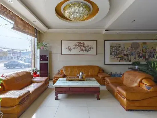 Wuyi Xiangheli Hotel