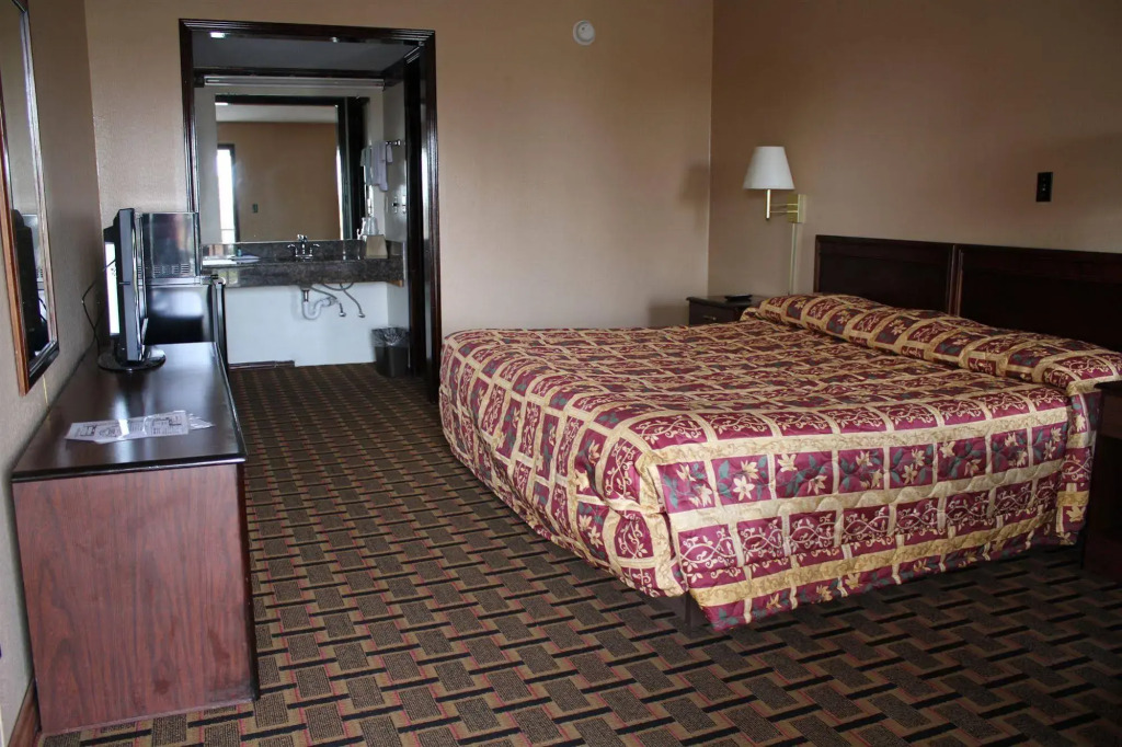 Victorian Inn Athens TX