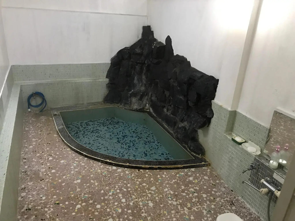Niko Ryokan