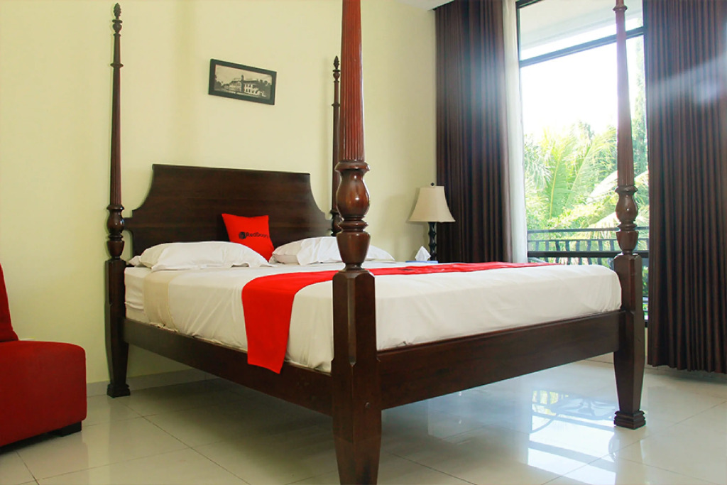 RedDoorz Plus at Palagan Joglo Sersan Bajuri