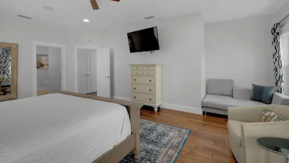 Modern Beach Home in Seagrove - Across From Eastern Lake