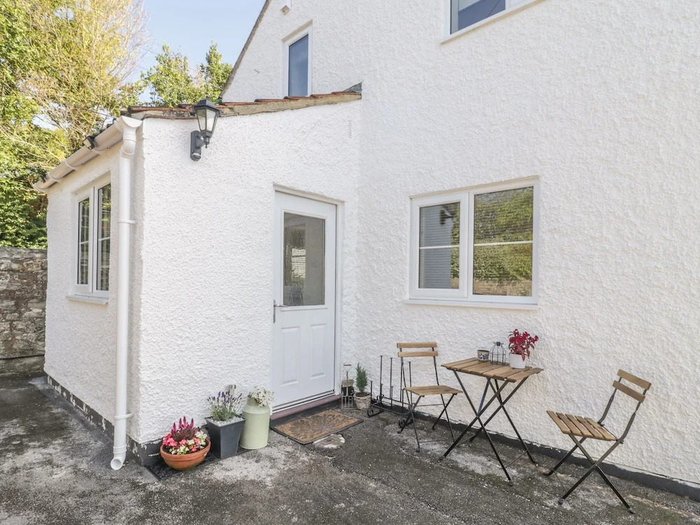 Combe Cottage