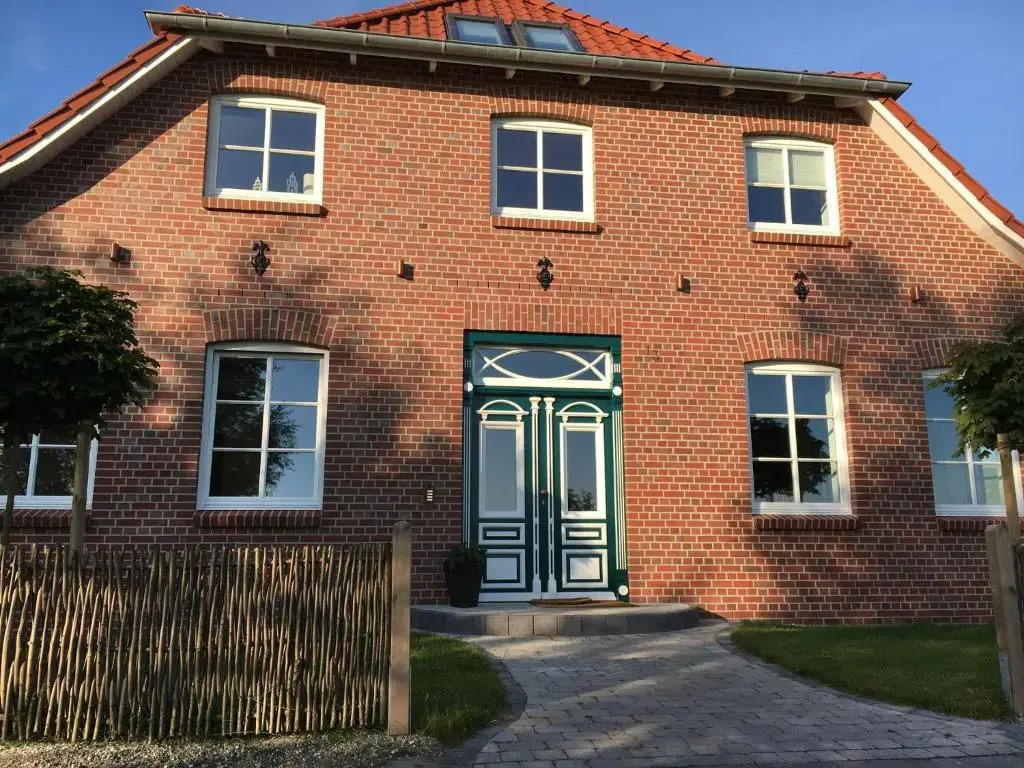 Elbe Boardinghouse