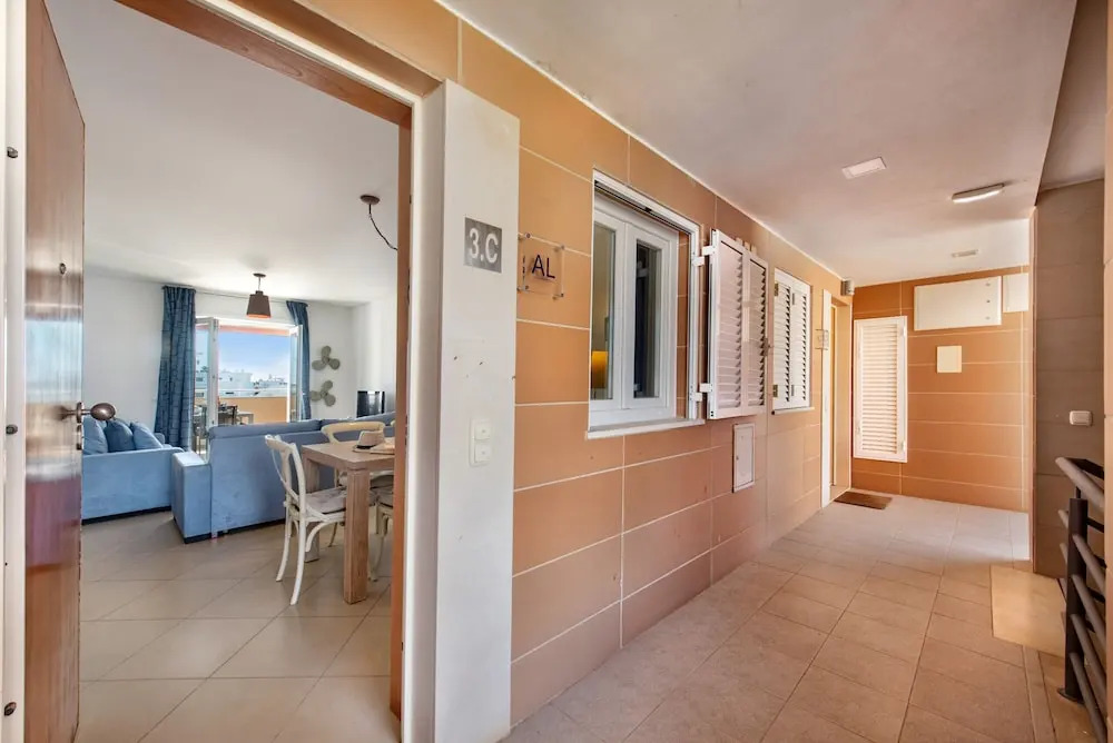 CG 73C - Penthouse - Cabanas Gardens