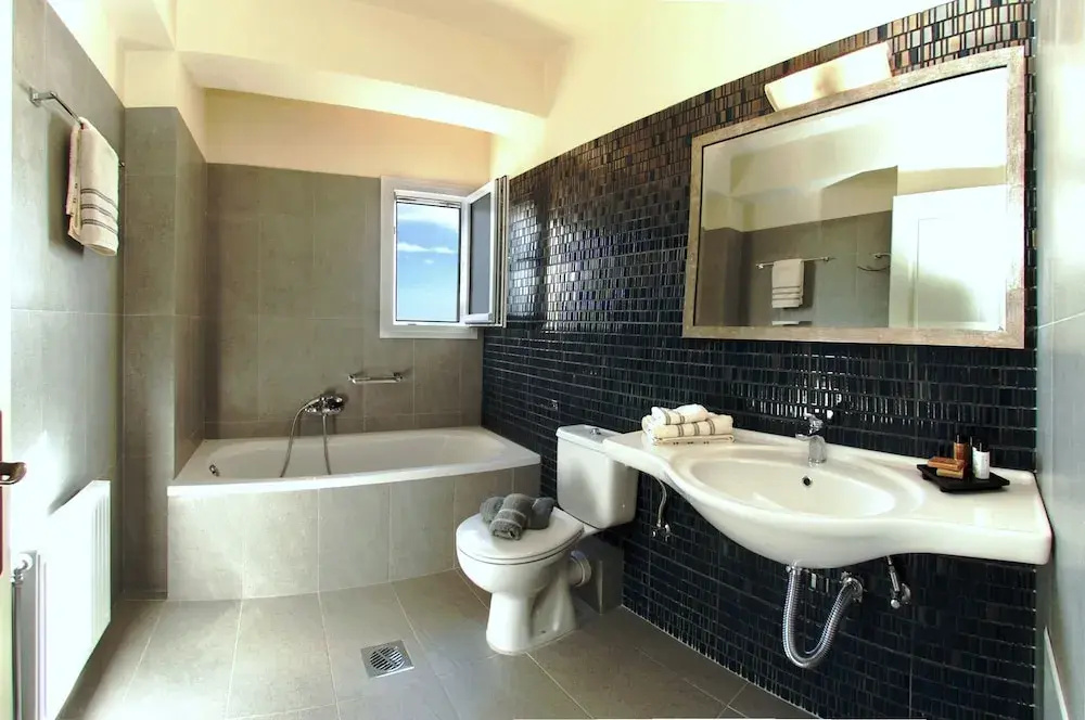 Liogerma Art Deco Villa - 5 min drive to Lassi