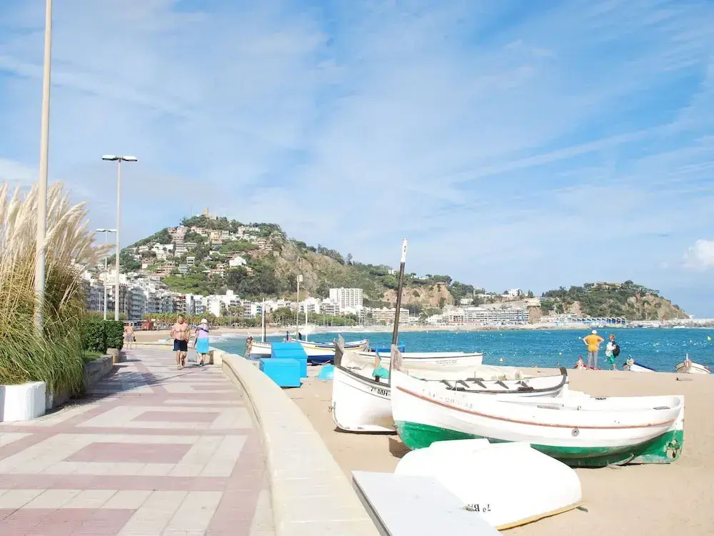 Serene Villa in Lloret de Mar With Private Swimming Pool
