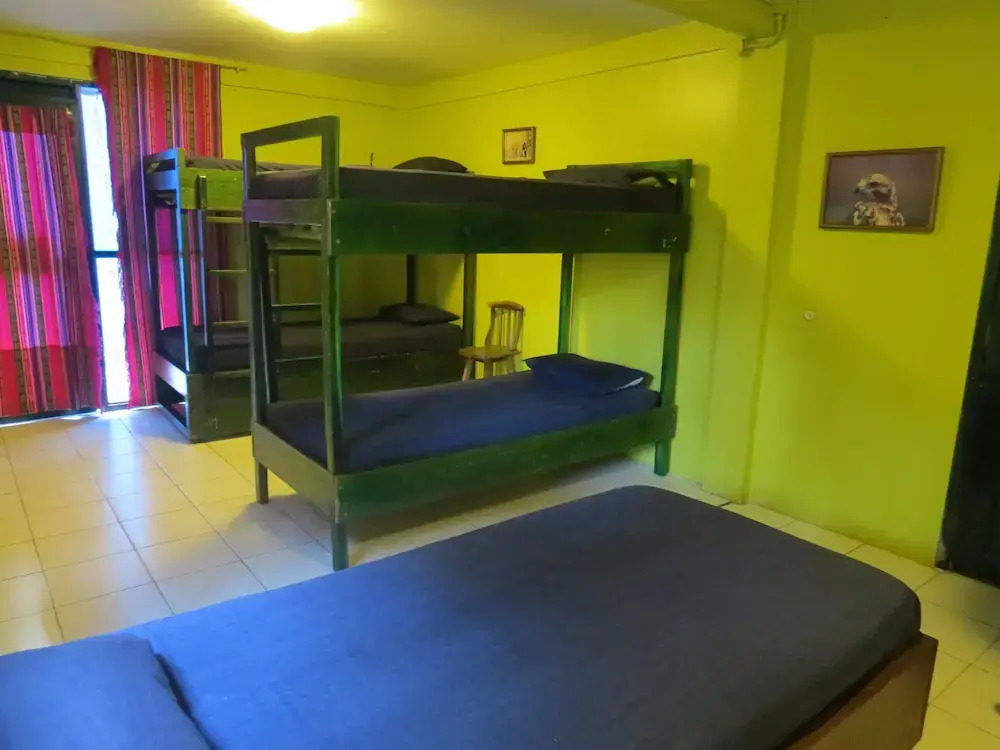 Dreamkapture Hostel close to the airport and bus terminal