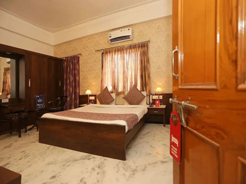 OYO 3540 Hotel Forever Rooms