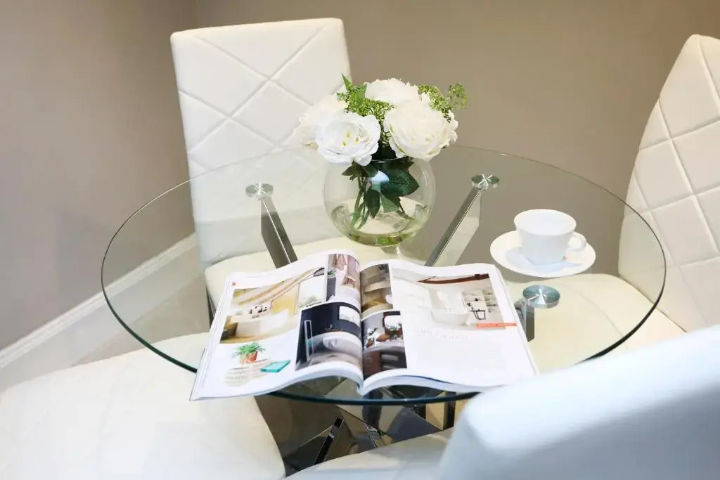 ALTIDO Stunning 2BR Apt with Private Entrance in New Town