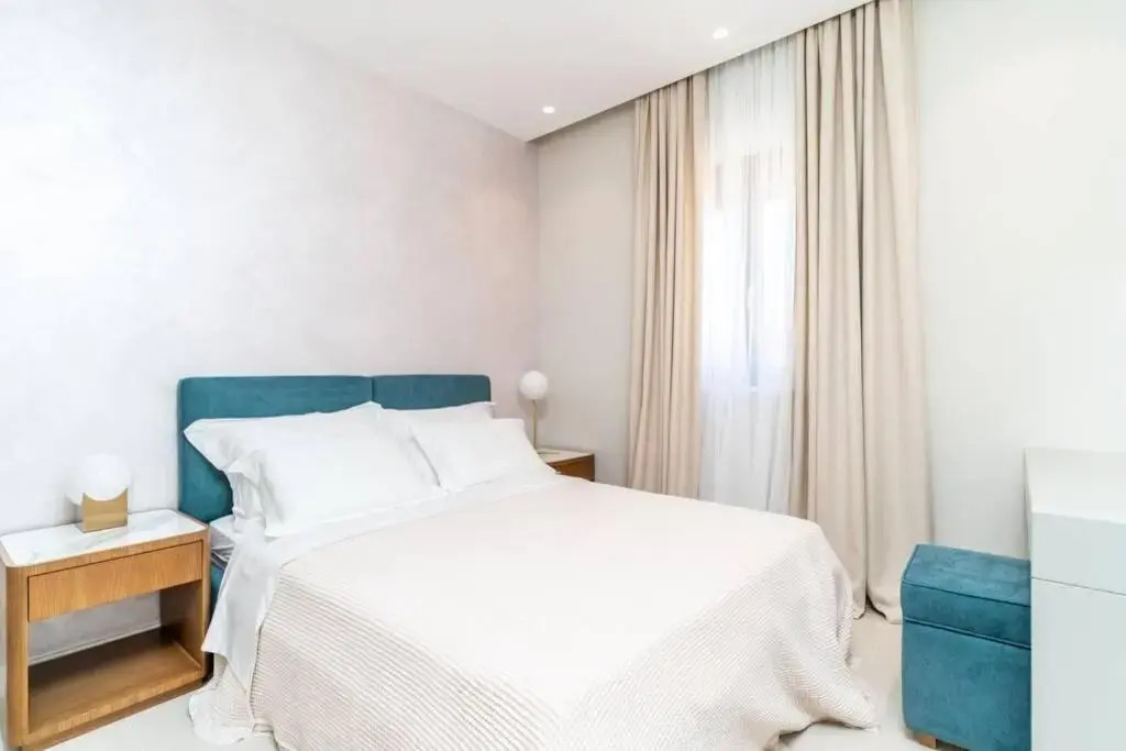 New&Luxury 5* with an Amazing View - Pure Apartment