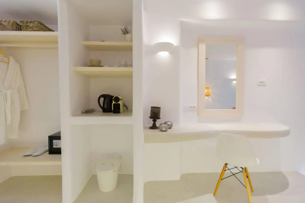 Naxian Utopia Luxury Villas