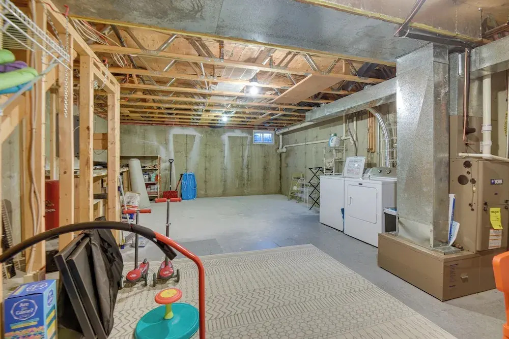 Family-friendly Gem w/ Heated Pool Near Storyland!