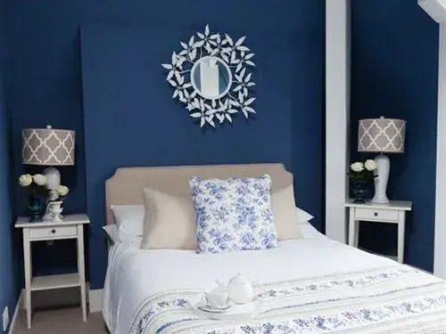 The Townhouse Hotel