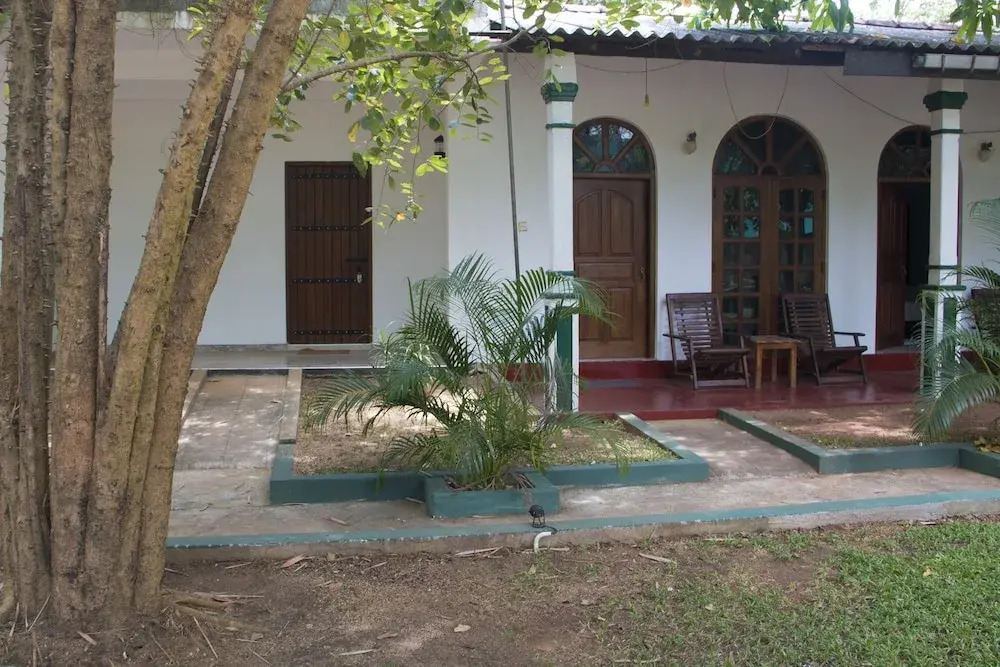 Thuruliya Lodge Habarana