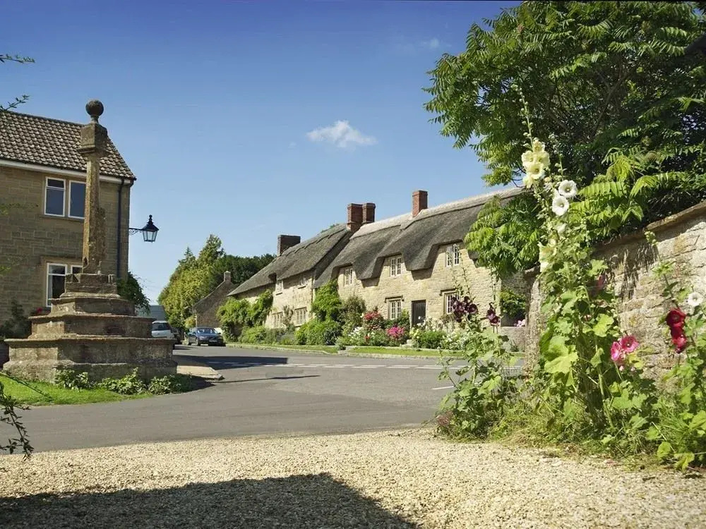 Lord Poulett Arms