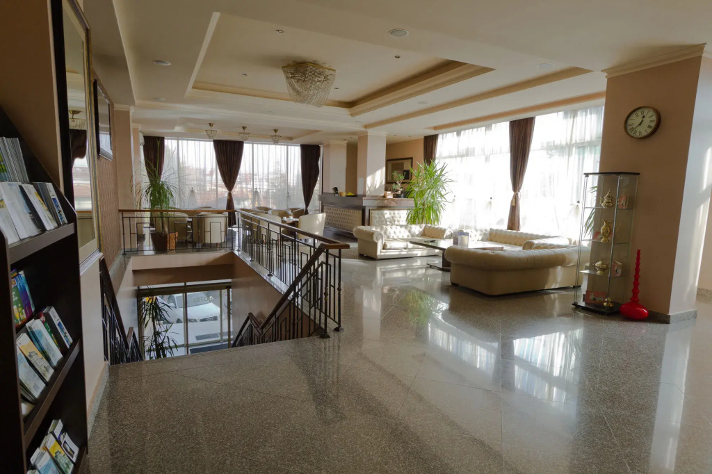 Hotel Megalos